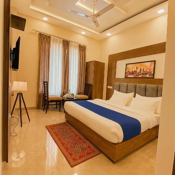 Hotel Woodlark Zirakpur II A Peaceful Stay I Travelers Choice I Best for Family and Group, hotel in Chandīgarh