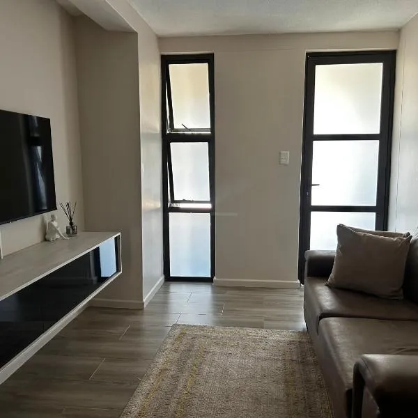 Fifis self catering apartment, hotel in Ongwediva