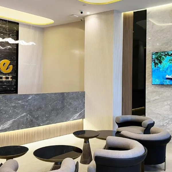 Vibe Hotel Alabang, hotel in Manila