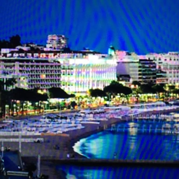 Appartement 2 Pièces Cannes Rue Hoche, hotel i Cannes