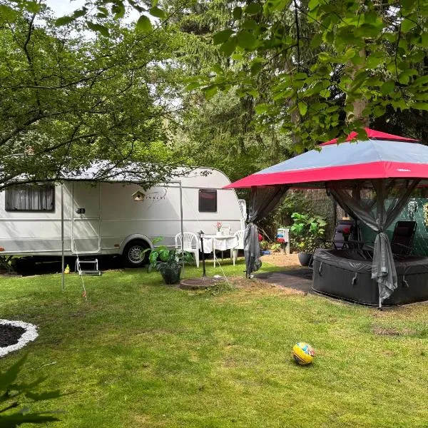 Lazy Days Caravan, hotel i Berlin