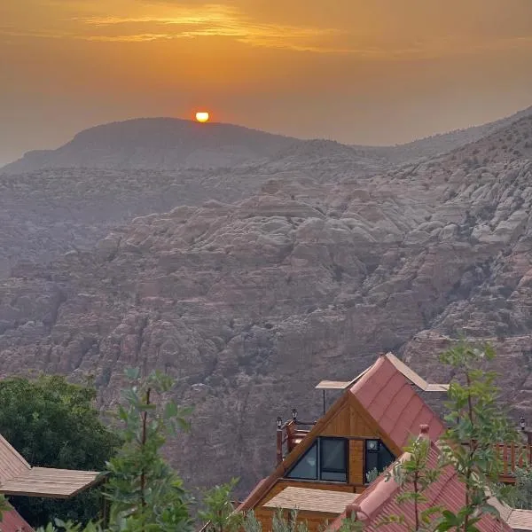 Dana luxury huts, hotel in Dana