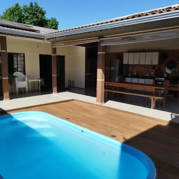 Recanto da Rita e do Emerson, ξενοδοχείο στο Φοζ ντο Ιγκουασού