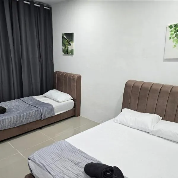Dia Roomstay Gong Badak, hotel en Kampong Gong Badak