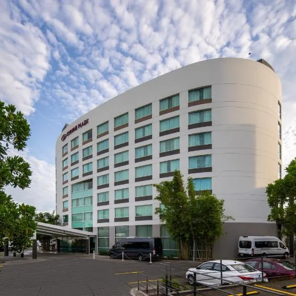 Crowne Plaza Villahermosa by IHG, hotel di Villahermosa