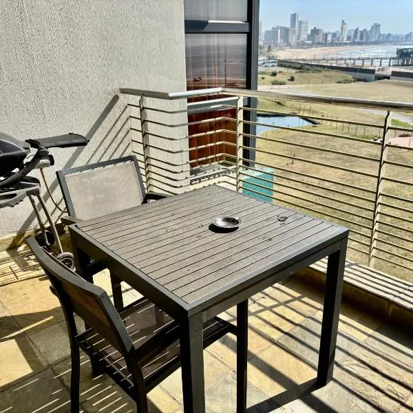 Durban Point Waterfront, 505 Quayside 40 Canalquay Rd, hotel din Durban