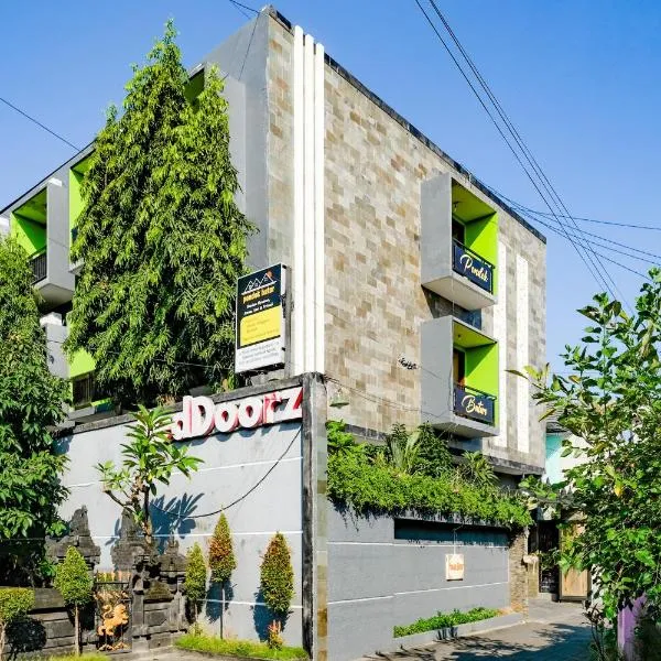 RedDoorz @ Kerta Dalem Sidakarya, hotel in Denpasar