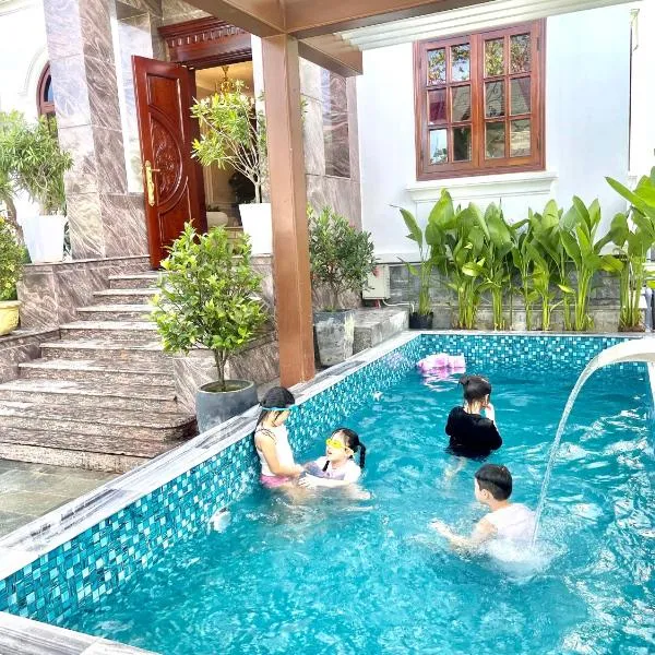 Biệt thự DELUXE VILLA 5 phòng ngủ 6 giườn lớn, hotel in Kon Rung (1)