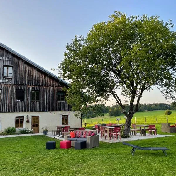 Auberge de la Perdrix, ξενοδοχείο σε Hauterive-la-Fresse