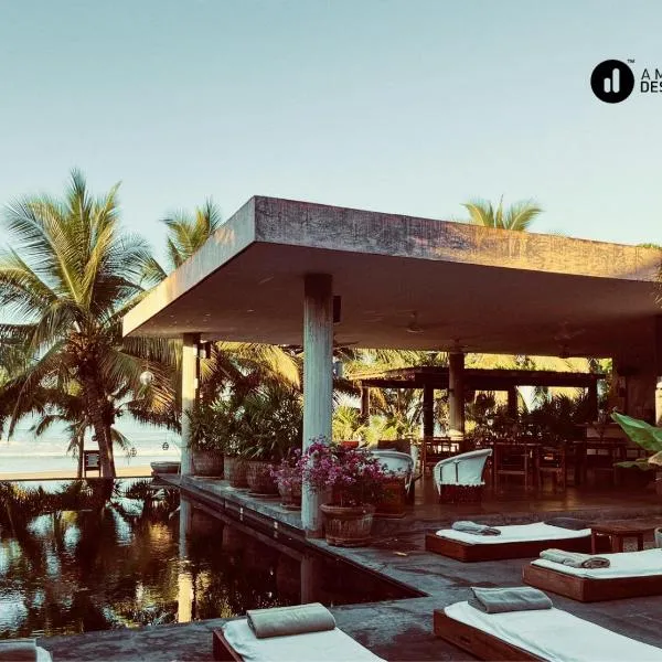 Lo Sereno Casa de Playa, hotel v destinaci Troncones