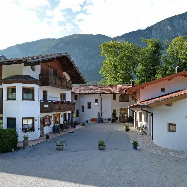 Hotel Kraftquelle Schlossblick, hotel en Angerberg