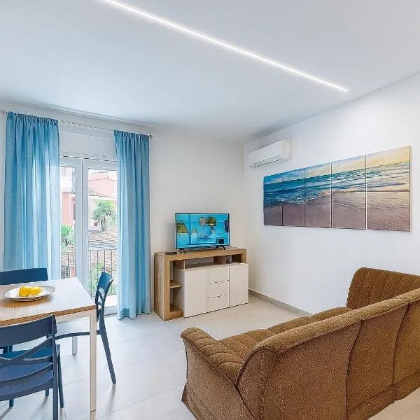 Home & Garden, hotel v destinaci Vico Equense