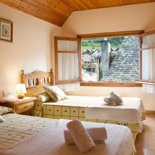 Hostal Aiguamog、サラルドゥのホテル