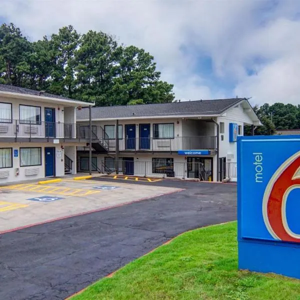 Motel 6-Longview, TX, готель у місті Лонґв'ю