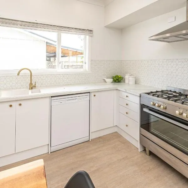 Luxury Living Central College Estate Springvale, hôtel à Whanganui