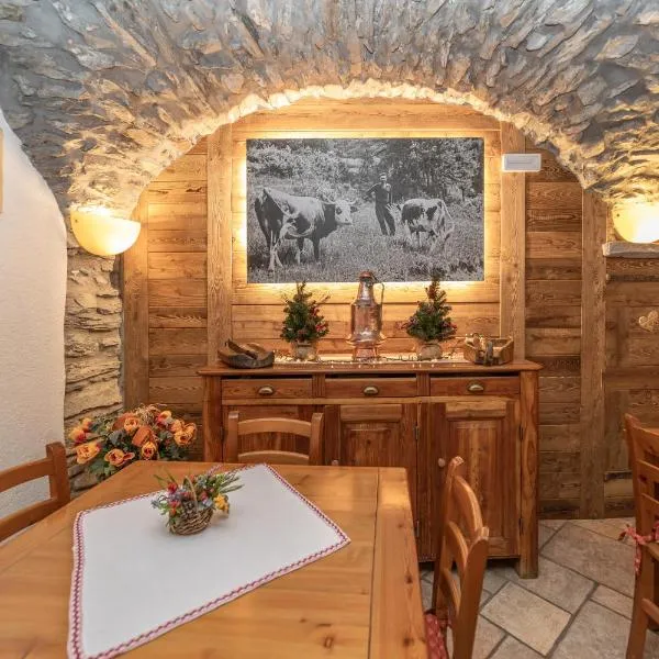 Chalet Chez Nous, hotel in Sauze dʼOulx