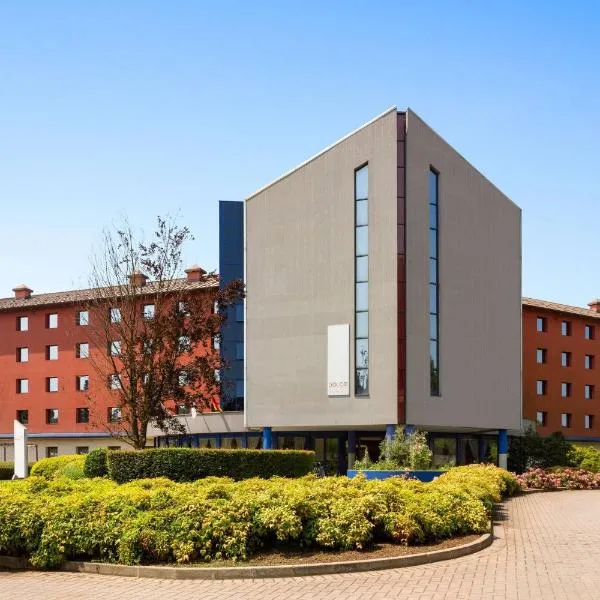 Dolce by Wyndham Milan Malpensa, hotel in Somma Lombardo