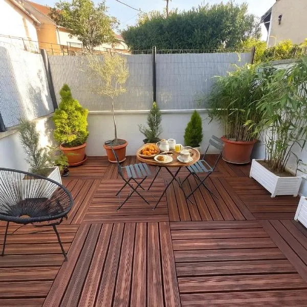 Magnifique appartement à IGNY proche Saclay, Massy, Versailles, Paris, hotel v destinaci Igny