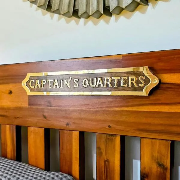 The Captains Quarters、Porthtowanのホテル