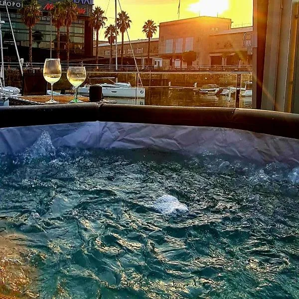 Barco-Apartamento en el Náutico de Vigo, hotel v destinaci Vigo