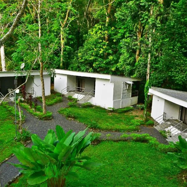 Carara Adventure Park, hôtel à Quebrada Ganado