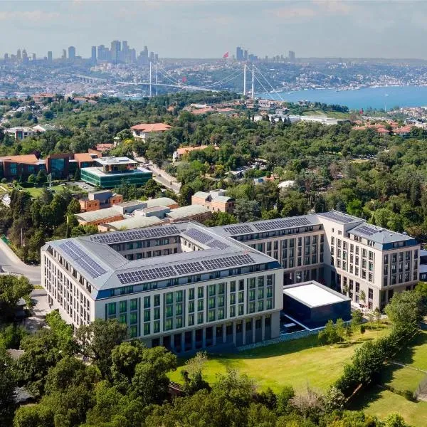 Altunizade Suites Istanbul, Curio Collection By Hilton, hotel in Istanbul