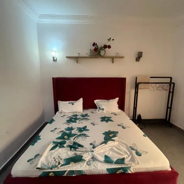 Moungali avenue terre jaune, hotel v mestu Brazzaville