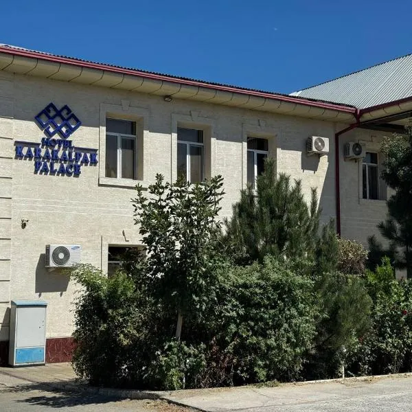 Karakalpak Palace Hotel, hotel v Nukusu