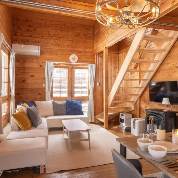 green bell, hotel in Myoko