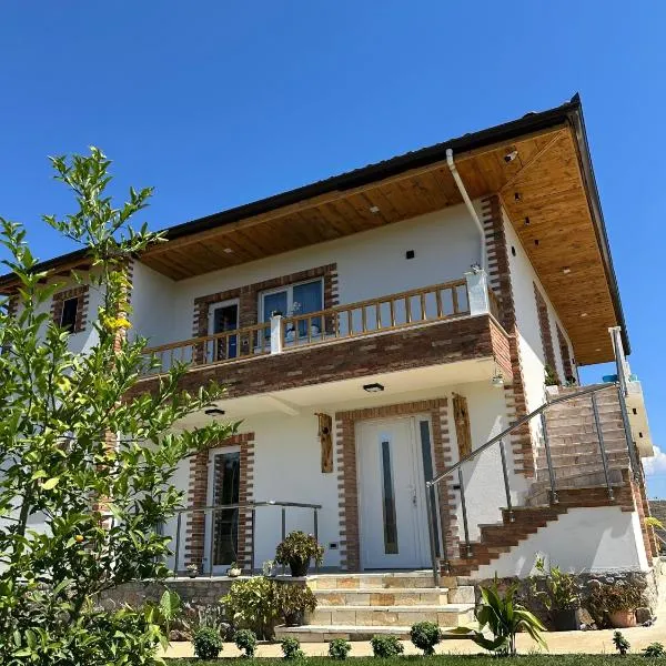 Mosaic Guesthouse, hotel in Lin
