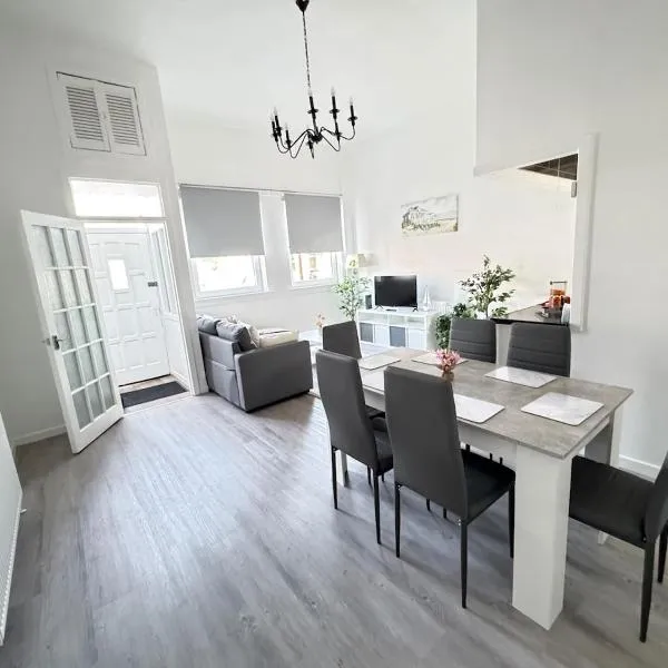 Spacious 2BR Home by Portobello Beach, ξενοδοχείο στο Εδιμβούργο