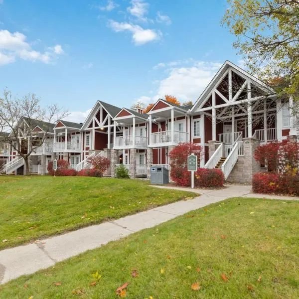 Gym,Pool,PetFriendly,KingBeds, hotell i Shanty Bay