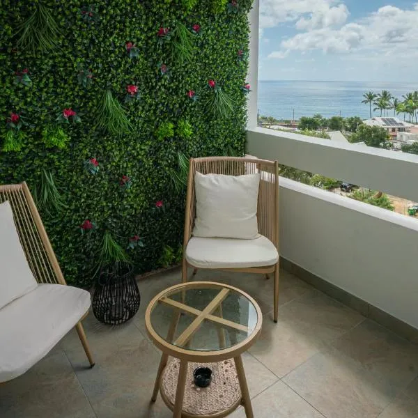 Bel appartement vue mer - Mafat'appart, hotel in La Possession