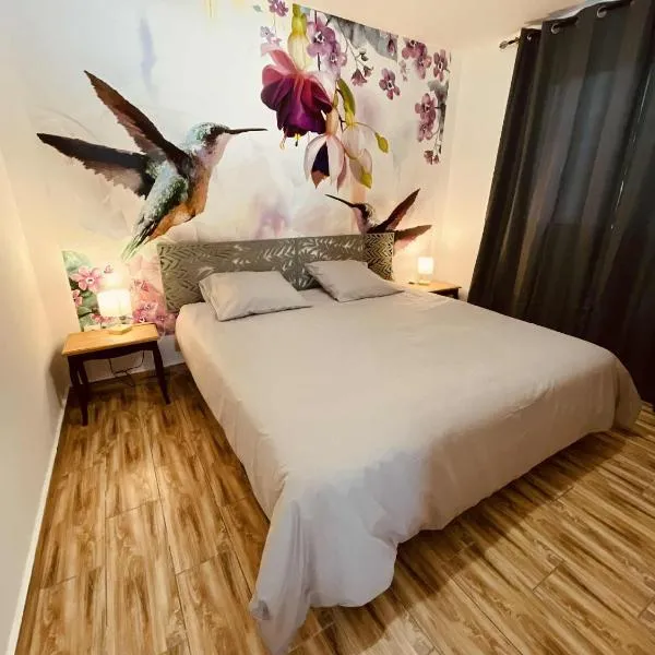 Le COLIBRI Sainte Anne, hotel v destinaci Saint-Benoît