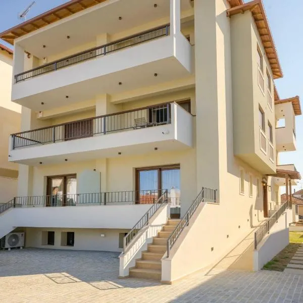 Leon Apartments, хотел в Йерисос