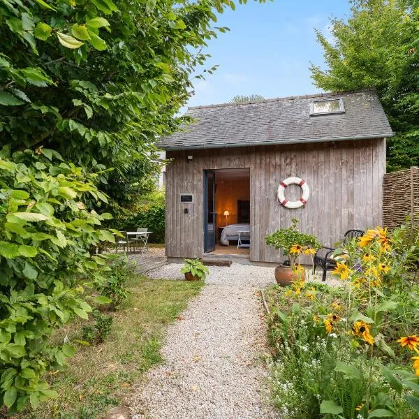 La Cabane dans les charmes, hotel en Mordreuc