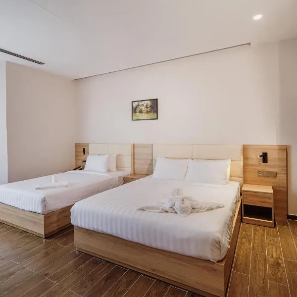Bamboo Riverside Boutique Hotel, hotel in Ben Tre