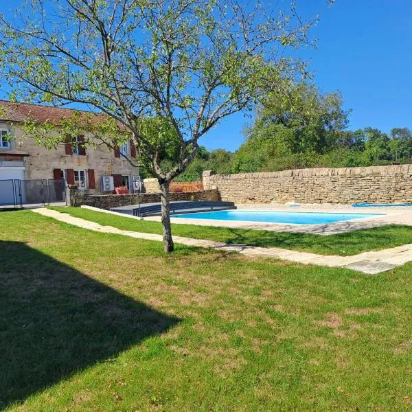 Hébergement Cressia, hotel v destinaci Cressia