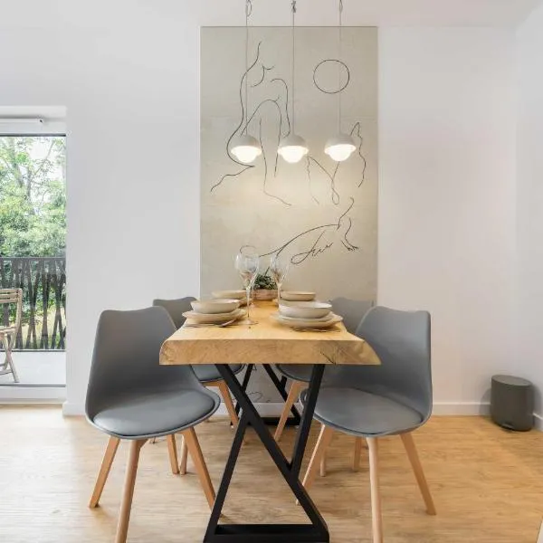 Dolina Szczęścia Apartamenty Pine - Dream Apart, hotel in Szklarska Poręba