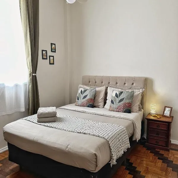 Hospedagem Inclusica - Quarto privado com banheiro, hotel no Rio de Janeiro