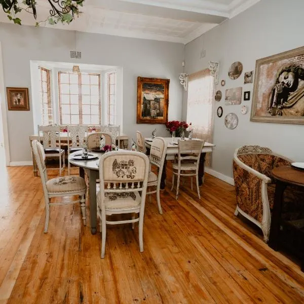 Tuis Guest House and Coffee Shop, hotel i Meyerton