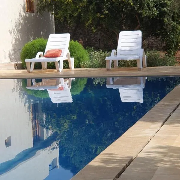 Villa Yassalam Mogador, хотел в Есувейра