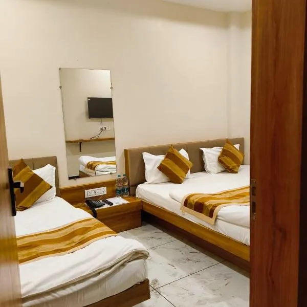 Shri ShyamRaj Hotel Ujjain, hotel v destinaci Udždžain