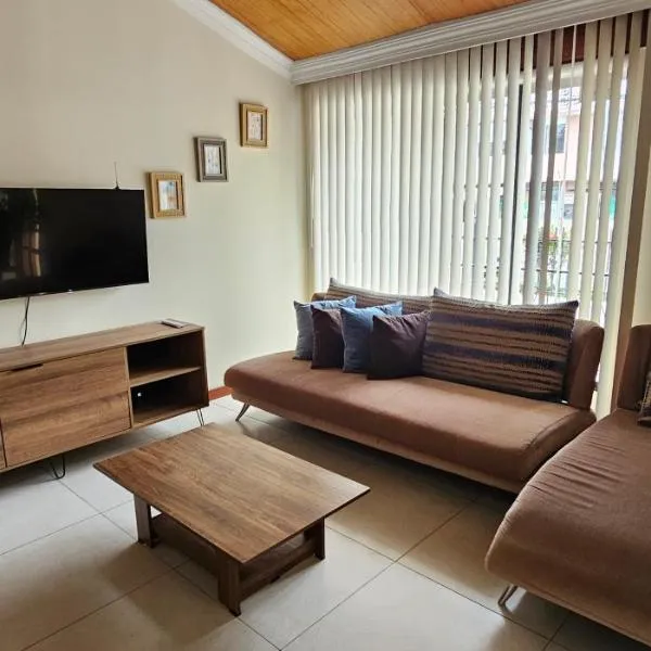 Altamira Apart Suites โรงแรมในกีโต