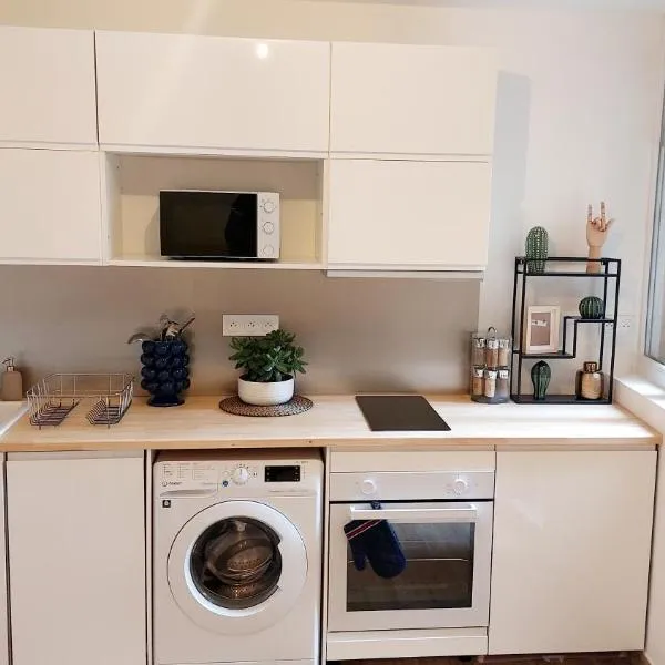 Studio MAREVA, hotel in Cavaillon