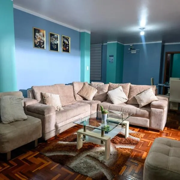 Hermosos Departamentos con Vista a los Nevados, hotel in Riobamba