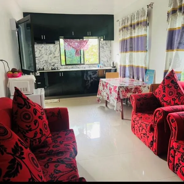 SRH APARTMENT- entire one bedroom unit with kitchen & a bathroom - 3km away from Nadi international airport, hotell sihtkohas Nadi