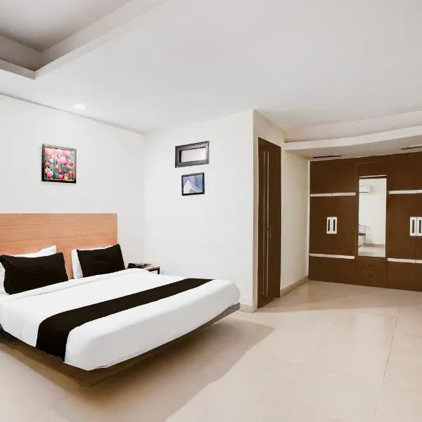 Super Townhouse Patparganj Near Max Super Speciality Hospital, hotel in New Delhi