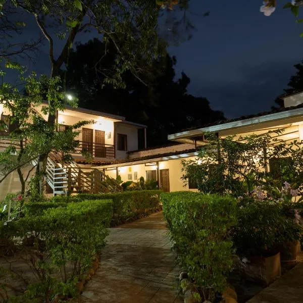 Hotel Jardin De Las Marias, hotel in Suchitoto