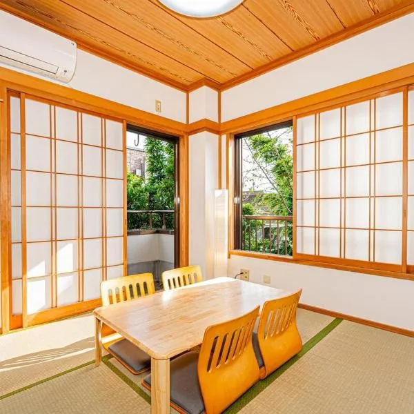 Mori House 志茂2-3F, hotel v Tokyu